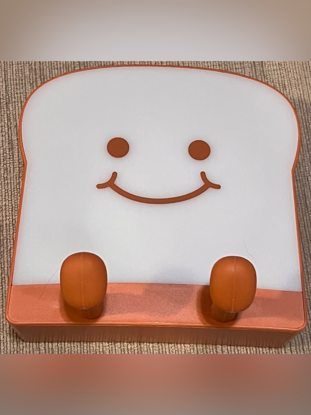 Smiley White and Brown LED lamp phone holder